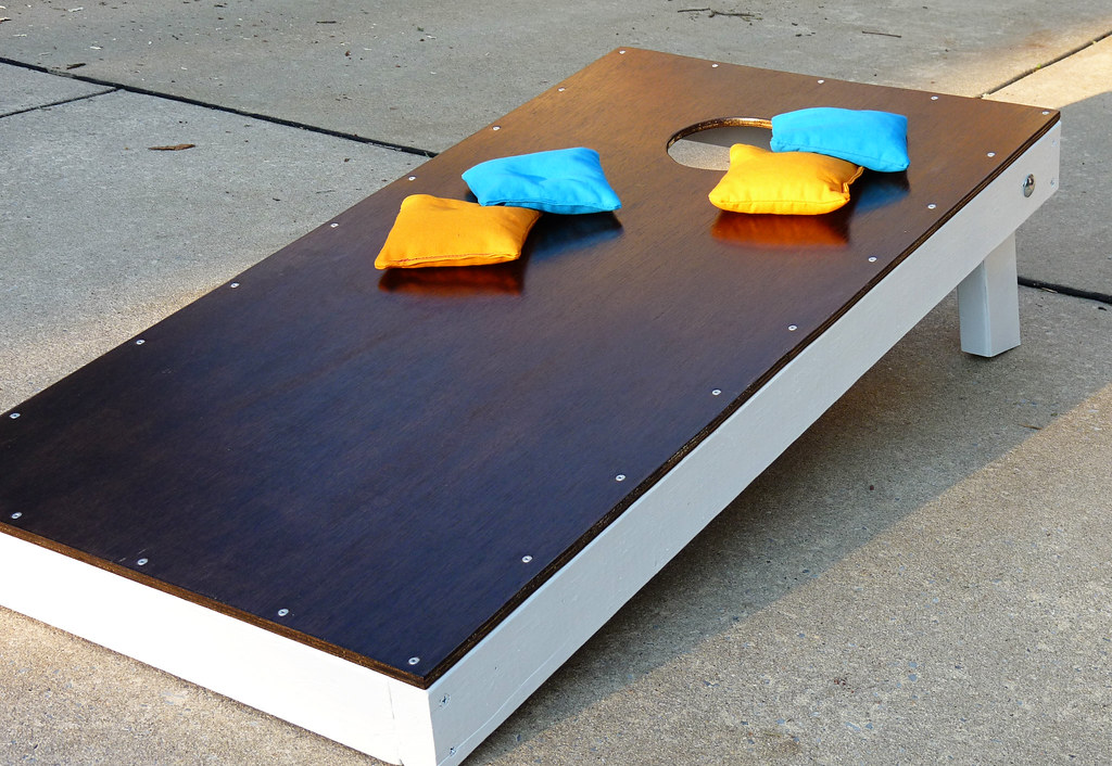 diy cornhole game